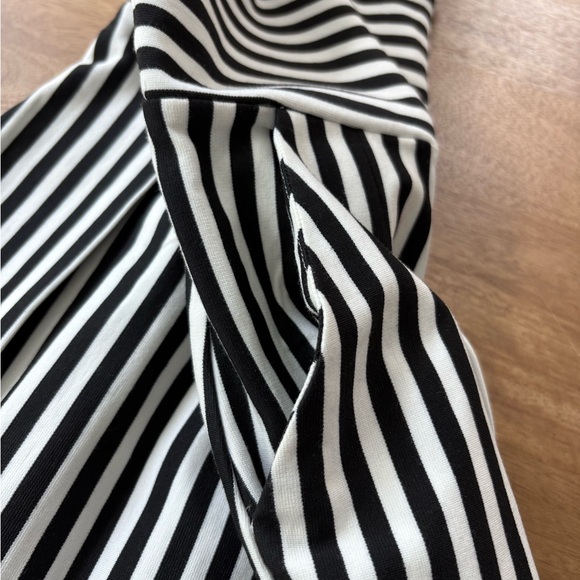 WOMENS Short Black and White Stripped Dress - Size XS - Picture 6 of 8